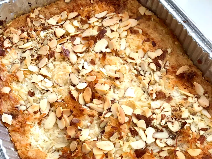 Top 15 Simple Dump Cake Recipes for Effortless Desserts Easy Cherry Pineapple Dump Cake