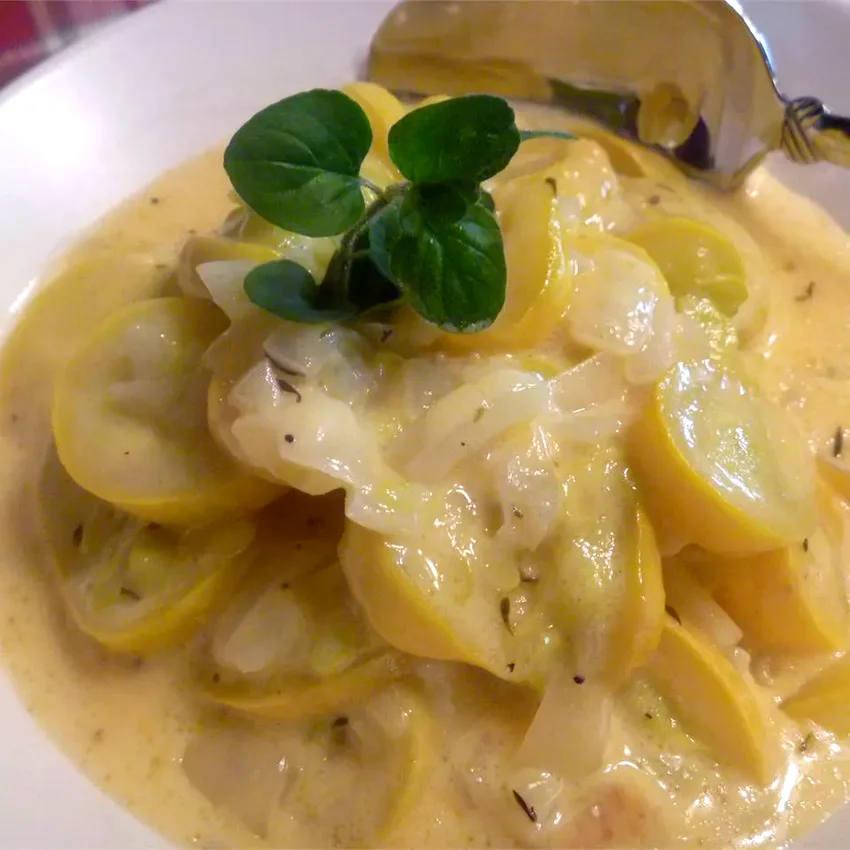 22 Simple, Melty Recipes That Begin With Velveeta Easy Slow Cooker Squash