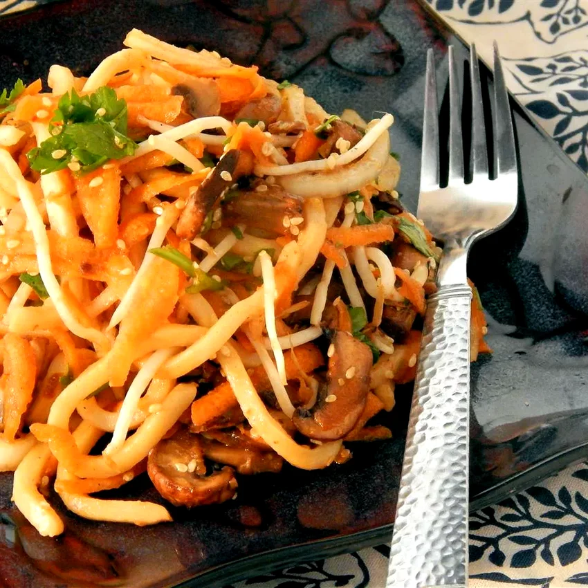 15 Fiery Noodle Dishes Perfect for Tonight's Dinner Easy Spicy Udon Cold Salad