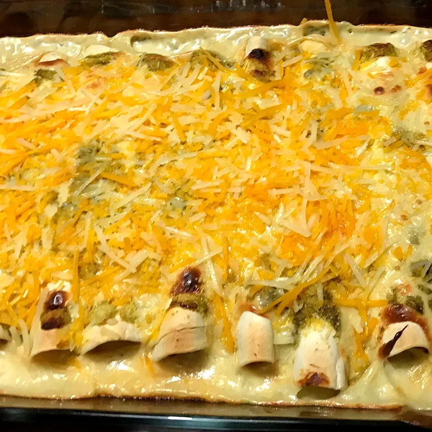25 Easy Rotisserie Chicken Casserole Recipes for Busy Nights Easy White Chicken Enchiladas