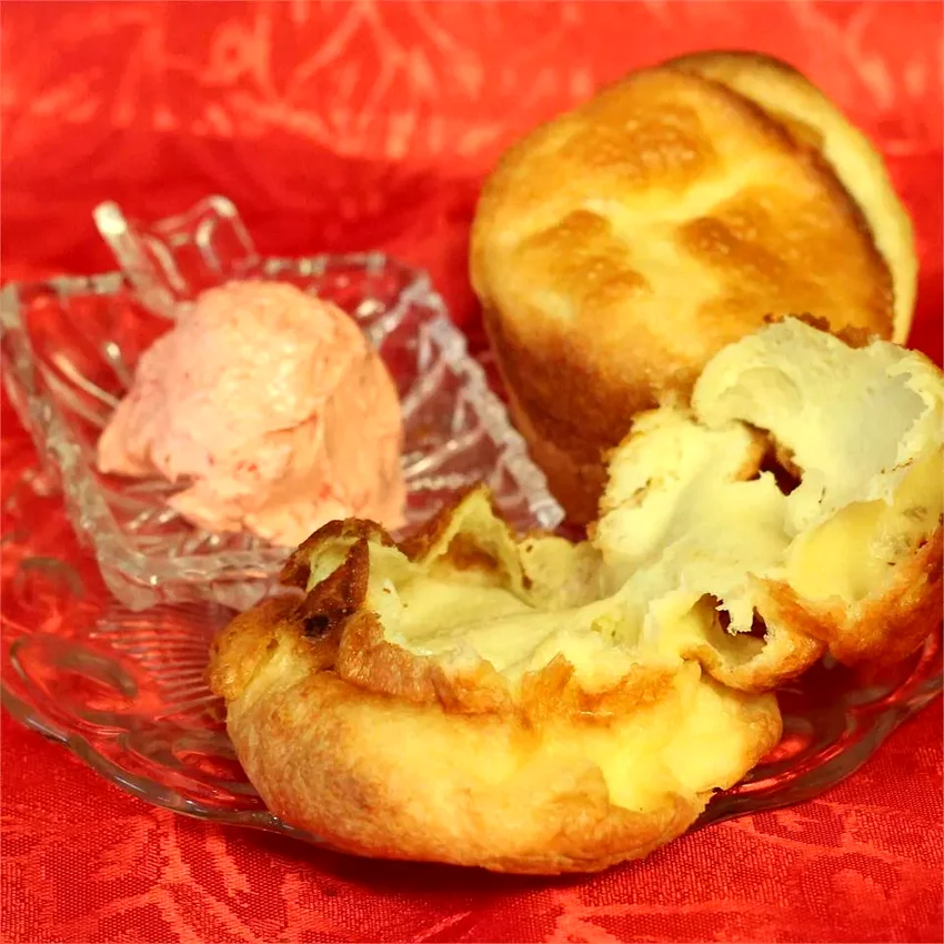 24 Perfect Side Dishes to Serve with Your Favorite Soups Easy and Delicious Crusty Popovers