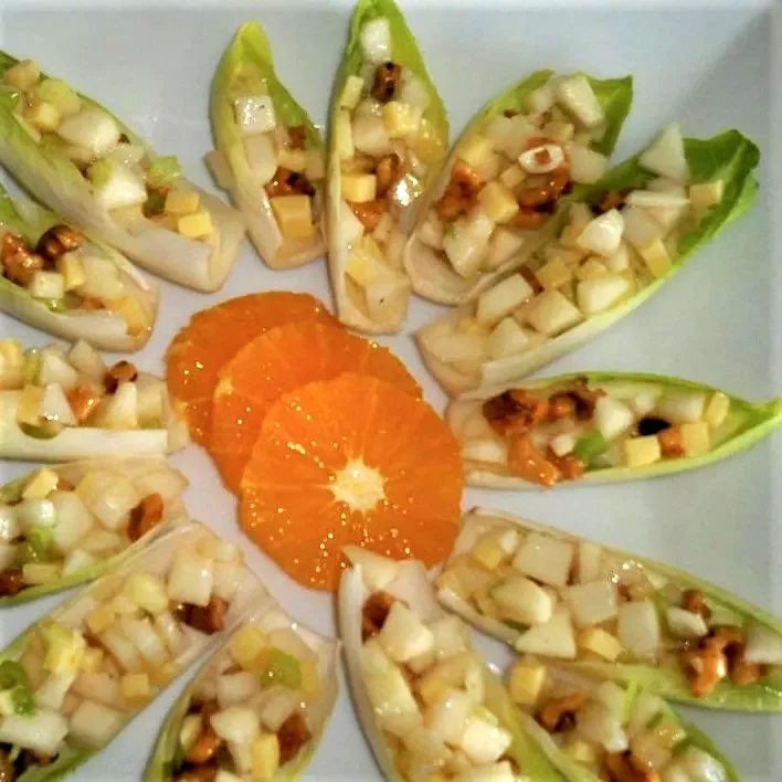 Endive Pear Salad Bites With Maple Vinaigrette