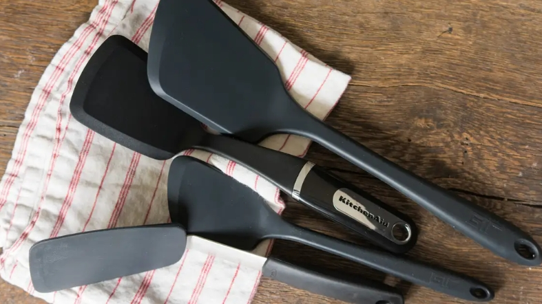 Factors to Consider When Choosing a Silicone Spatula for Frying