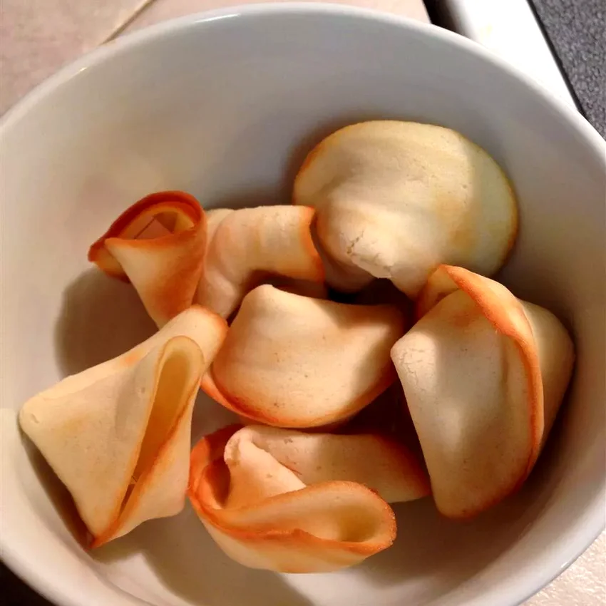 15 Elegant Bridal Shower and Wedding Cookie Treats Fortune Cookies So Easy