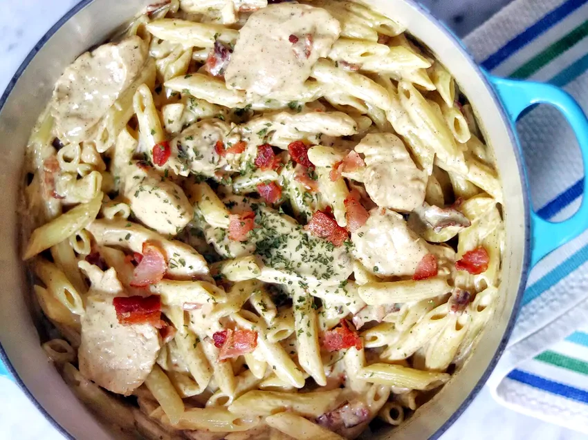 30 Italian Chicken Dishes for Authentic Restaurant Meals Four-Cheese Chicken Carbonara