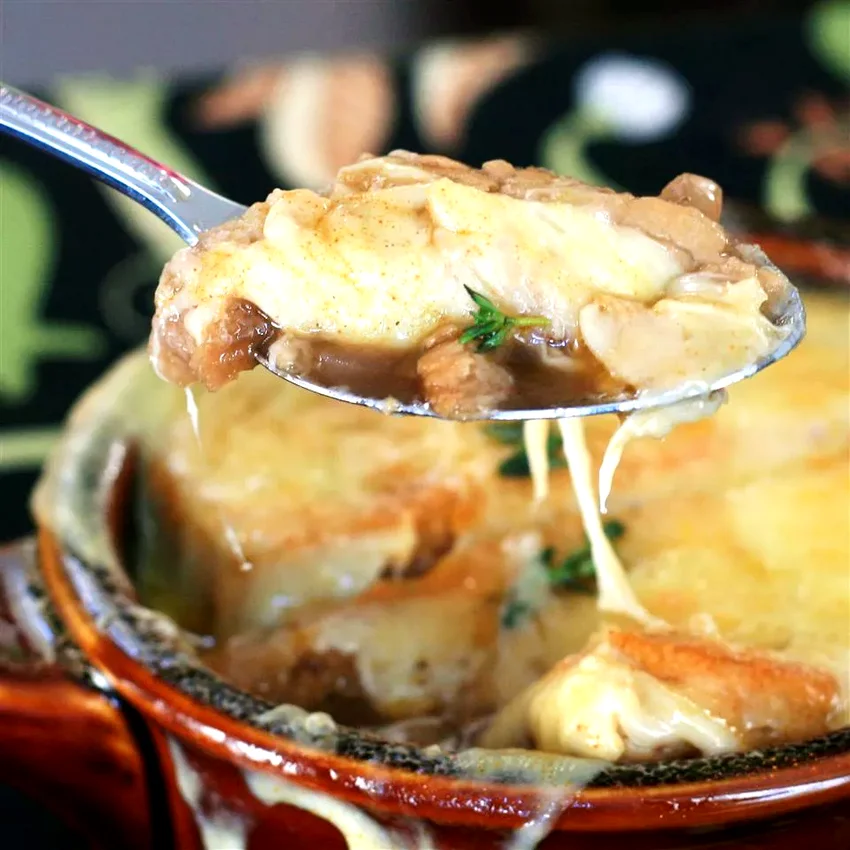 15 Amazing Red Onion Recipes for Every Home Cook French Onion Soup Gratinee