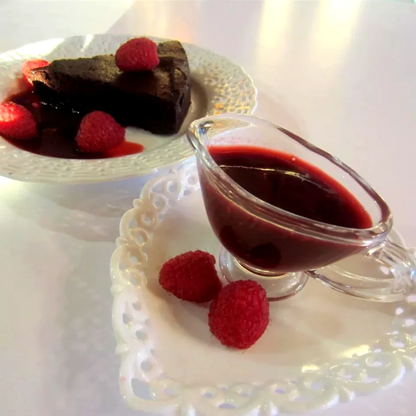 18 Simple Raspberry Treats to Make Your Summer Sweeter Fresh Raspberry Sauce