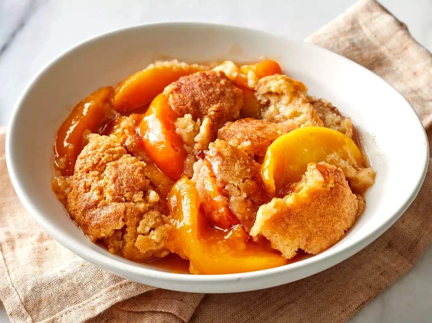 Fresh Southern Peach Cobbler