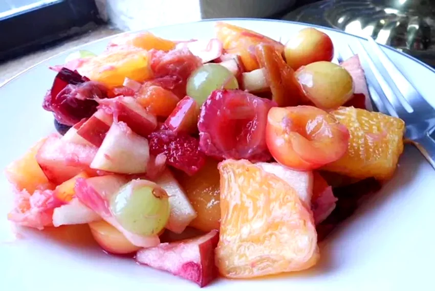 28 Fresh Strawberry-Rhubarb Recipes for Summer Cooking Fresh Summer Fruit Salad