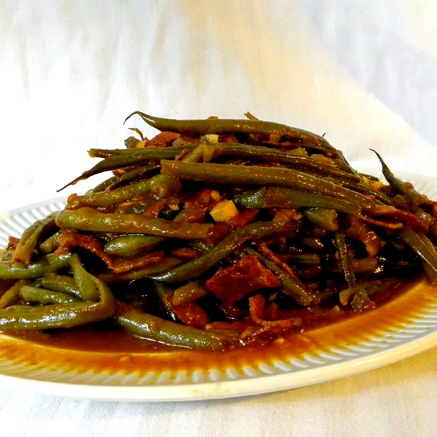 30 Perfect Side Dishes for Chicken, Any Cooking Method Fried Chicken: Slow-Cooked Green Beans
