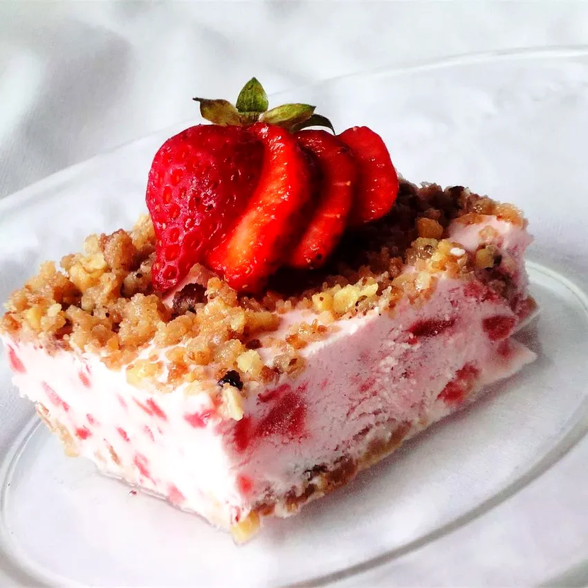 20 Creative Recipes for Using Leftover Egg Whites Frosty Strawberry Squares