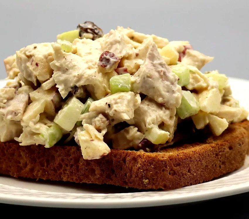 50 Make-Ahead Cold Lunch Recipes Perfect for Work Days Fruity Curry Chicken Salad