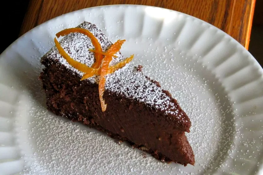 50 Creative Uses for Sweetened Condensed Milk in Desserts Fudge Truffle Cheesecake