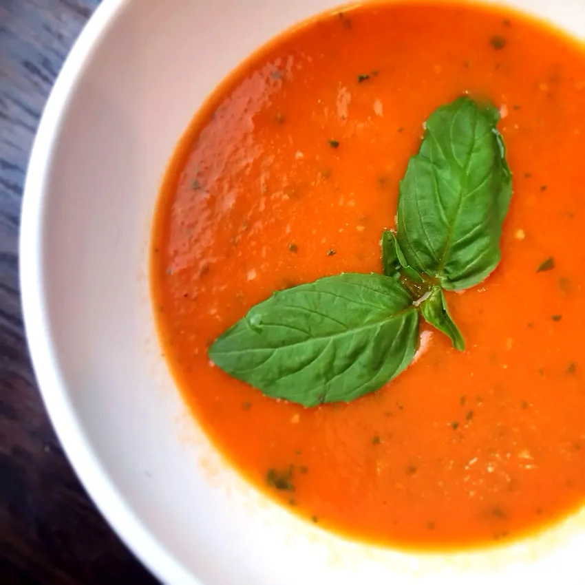 Garden Fresh Tomato Soup