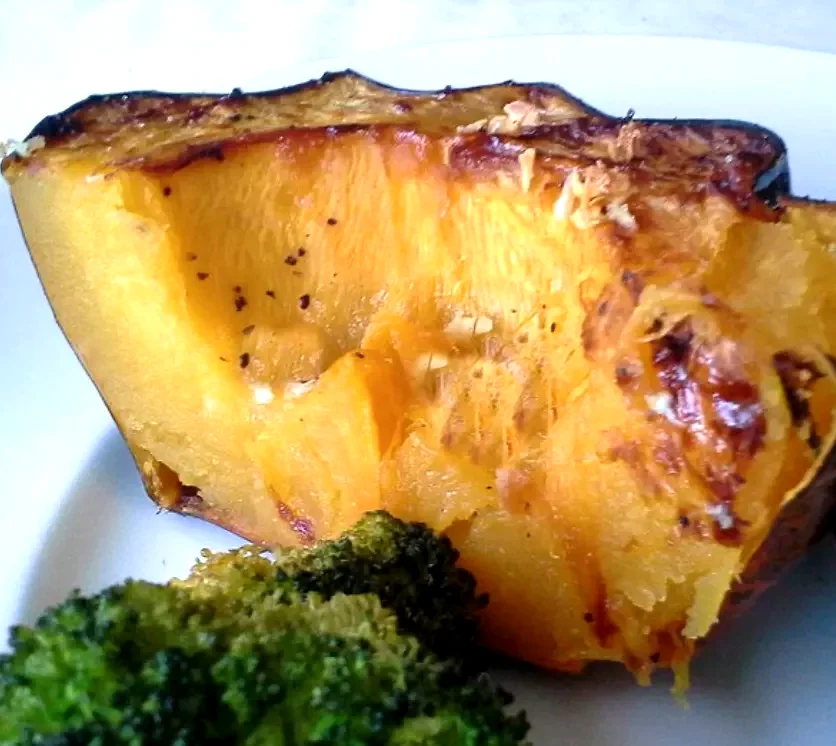12 Delicious Roasted Acorn Squash Dishes for Fall Cooking Garlic Butter Acorn Squash