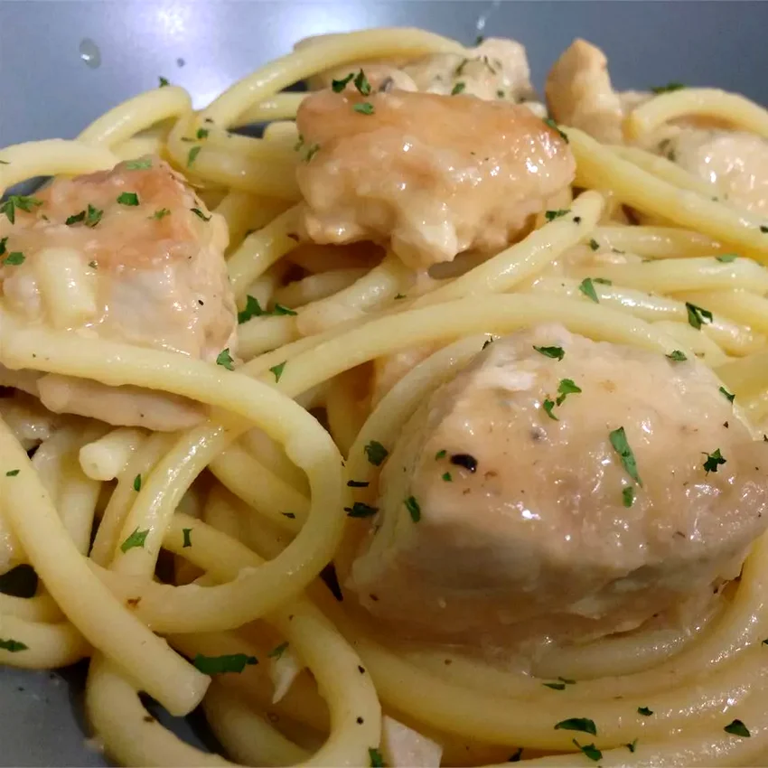 15 Quick Chicken Pasta Meals Done in 30 Minutes Garlic Wine Chicken