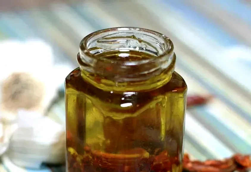 30 Vibrant Sun-Dried Tomato Recipe Ideas Garlicky Sun-Dried Tomato-Infused Oil