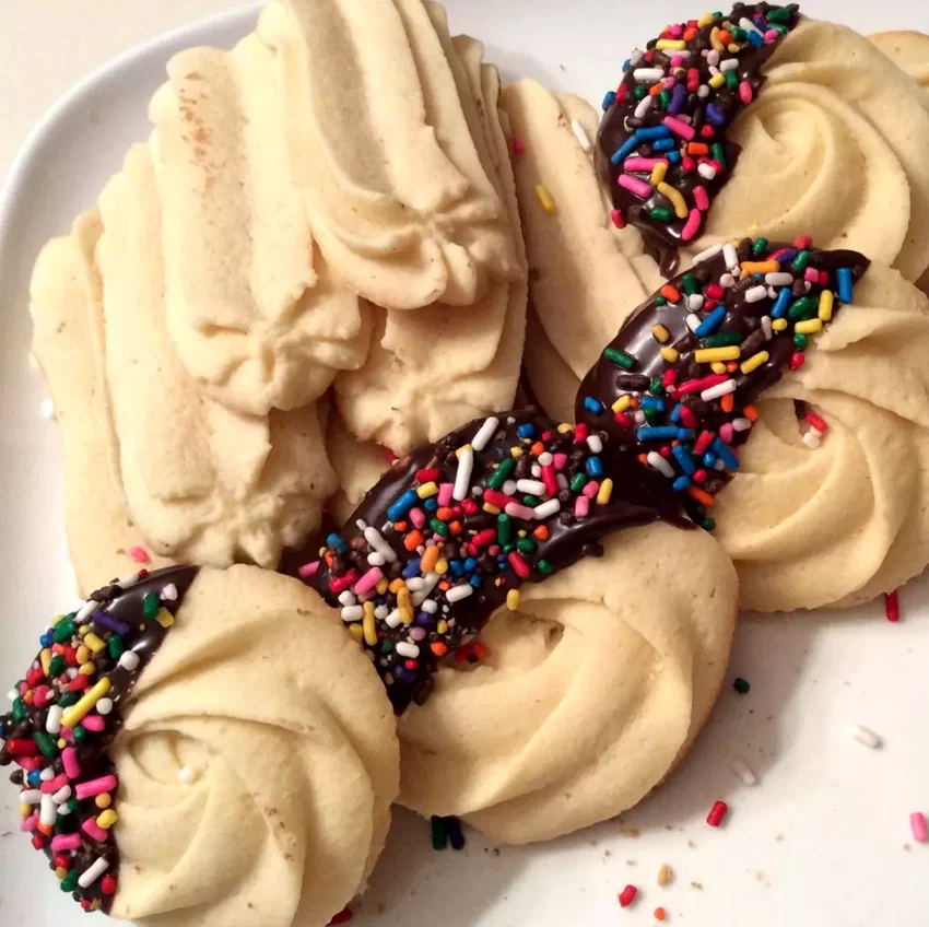 10 Traditional Italian Easter Cookie Recipes for Spring Gina