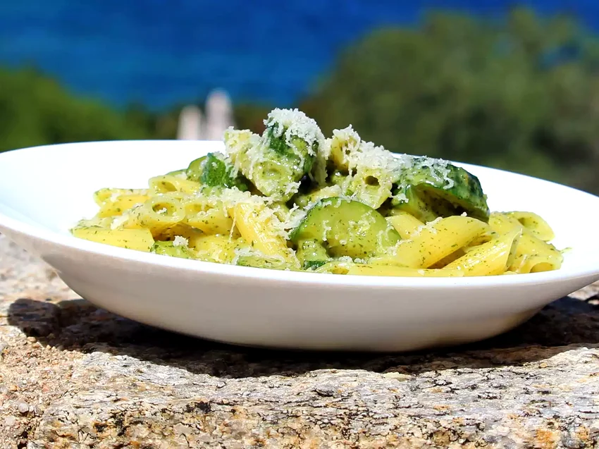Gnocchetti Sardi in Pesto Leggero di Zucchine (Zucchini Pesto Pasta)