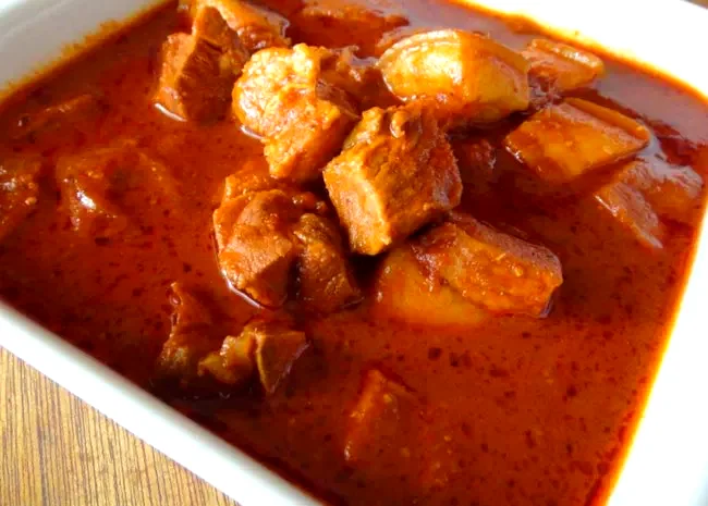 27 Fiery Curry Dishes That Pack Serious Heat Goan Pork Vindaloo