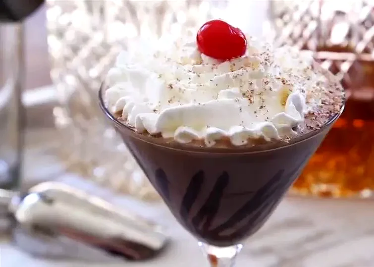 23 Festive Holiday Drinks Without Alcohol for Everyone Grampa