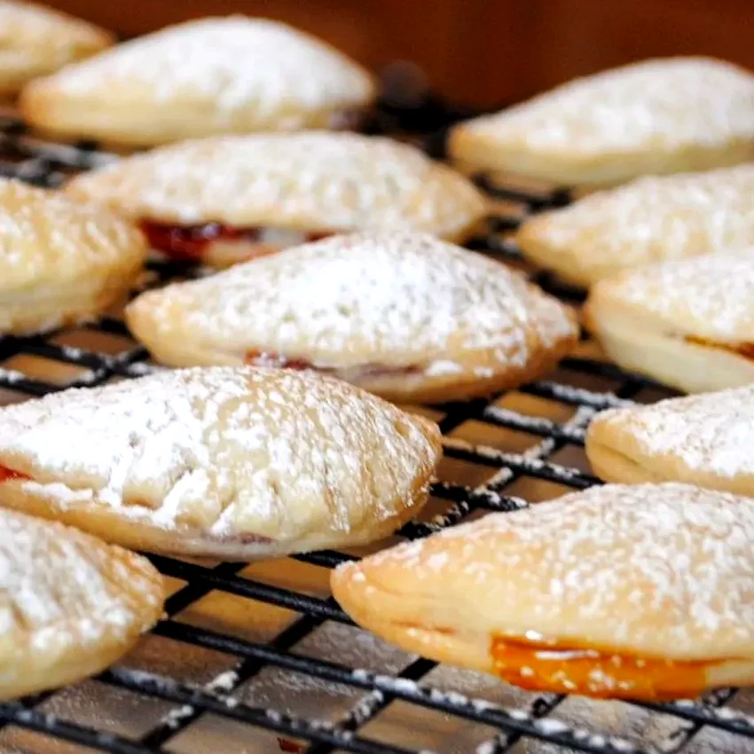 23 Holiday Cookies Made the Way Grandma Always Did Granny