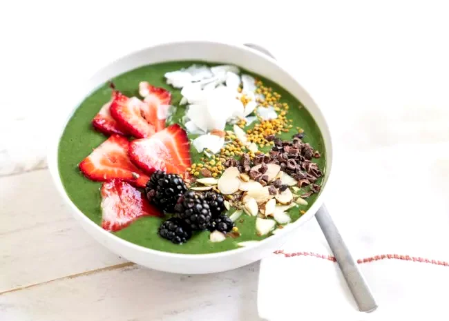 Green Glow Smoothie Bowl