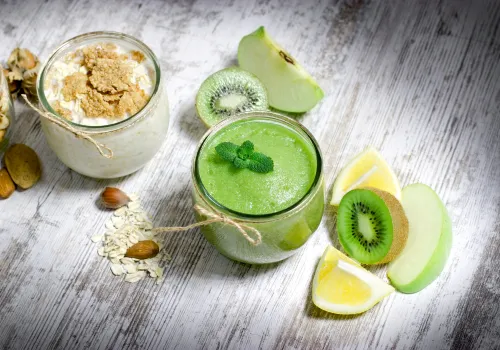 Green Monster Oatmeal Smoothie