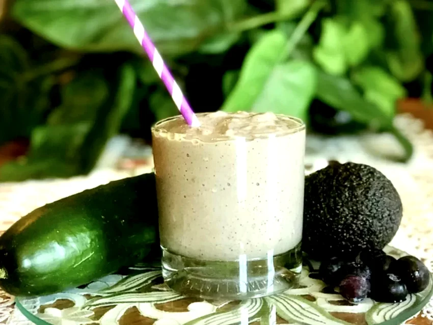 10 Nutrient-Rich Kale Smoothie Ideas for Daily Wellness Green Smoothie with Kefir