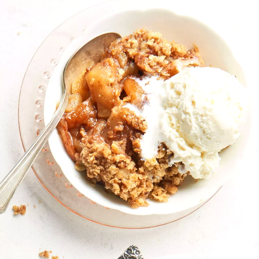 Greenwich Country Day School Apple Crisp