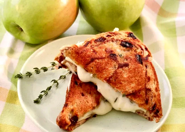 10 Gourmet Grilled Cheese Sandwiches You Must Try Today Grilled Cheese, Apple, and Thyme Sandwich