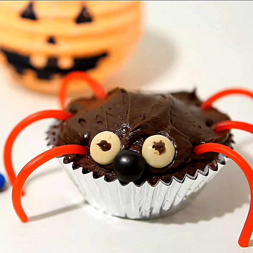 23 Spooky Halloween Party Foods for Your Frightful Feast Halloween-Inspired Cupcakes