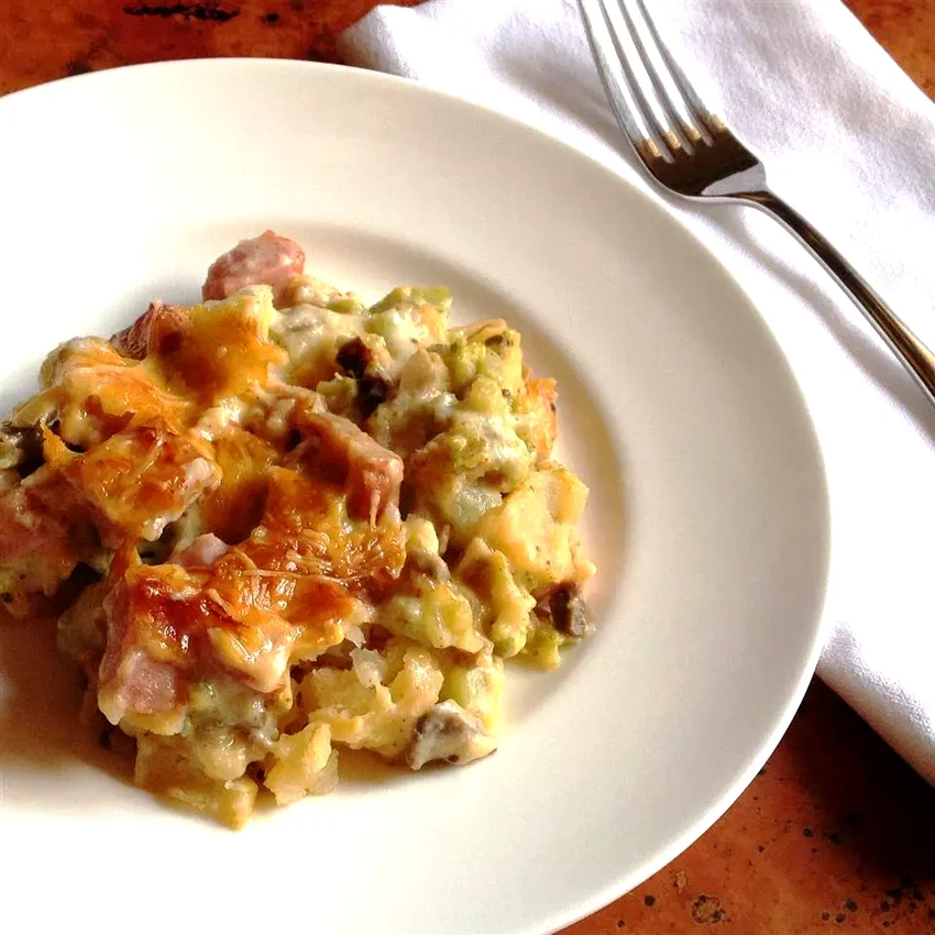 Ham, Potato and Broccoli Casserole