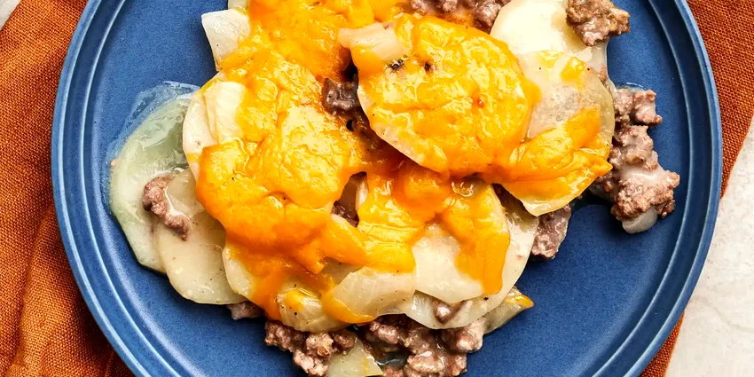 25 Budget-Friendly Meals for Feeding Large Families Hamburger Potato Casserole