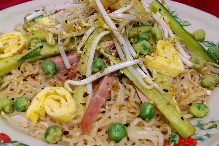 Hiyashi Chuka Noodles