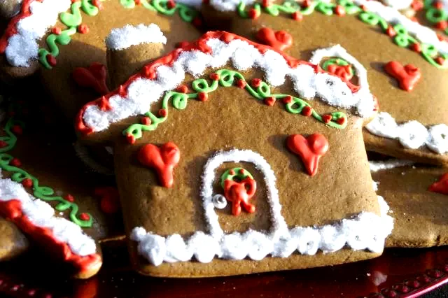 13 Creative Christmas Cookie Decorating Ideas for the Holidays Home for the Holidays