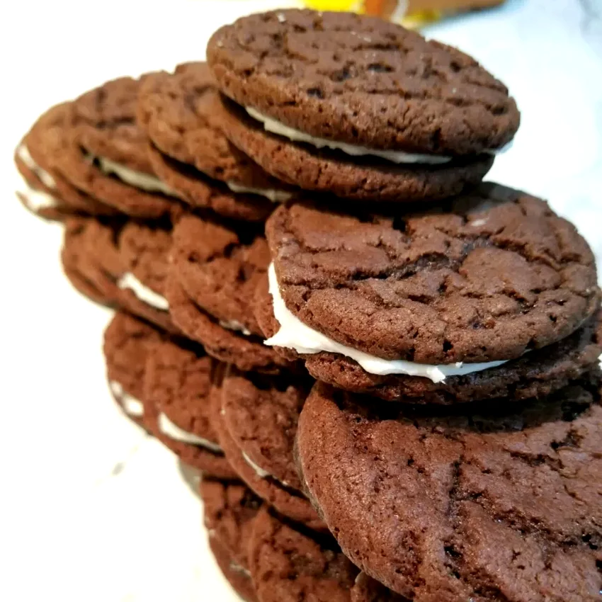 Homemade Chocolate Sandwich Cookies