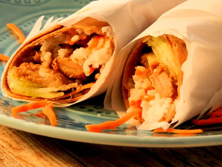 14 Easy Chicken Wrap Ideas for Fast, Grab-and-Go Meals Honey Garlic Chicken Wraps