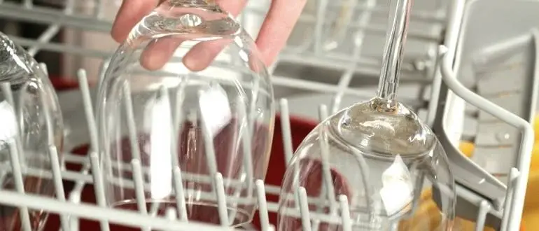 How To Remove Hard Water Stains From Glasses In Dishwasher