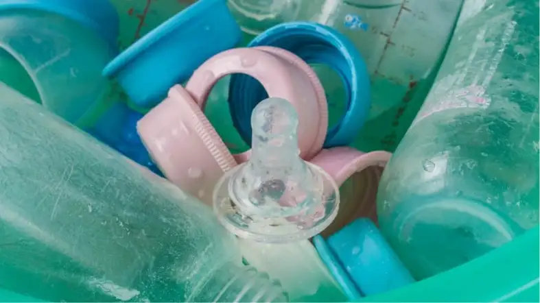 How to Properly Clean Baby Bottles with Dawn Dish Soap