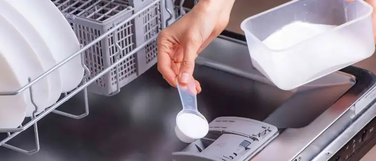 How to use dishwasher detergent in your dishwasher