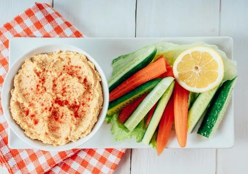 Hummus with Vegetable Sticks