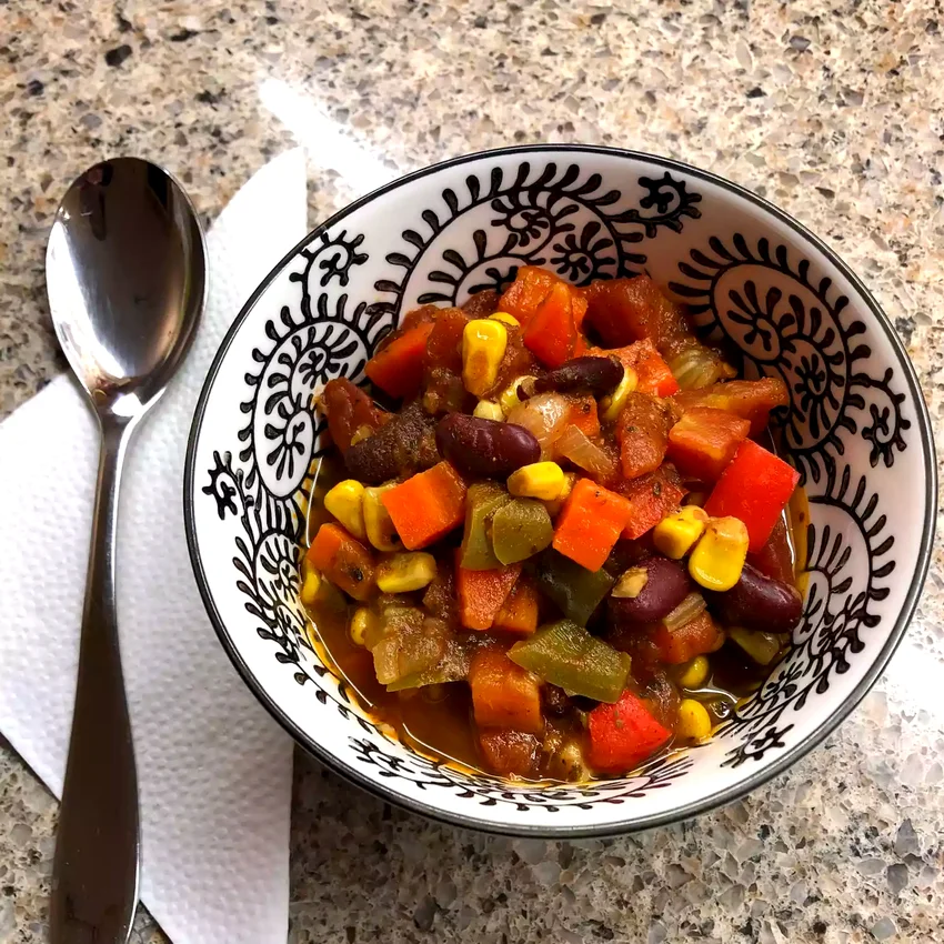 15 Simple Plant-Based Recipes Perfect for New Vegans Incredibly Easy Vegetarian Chili