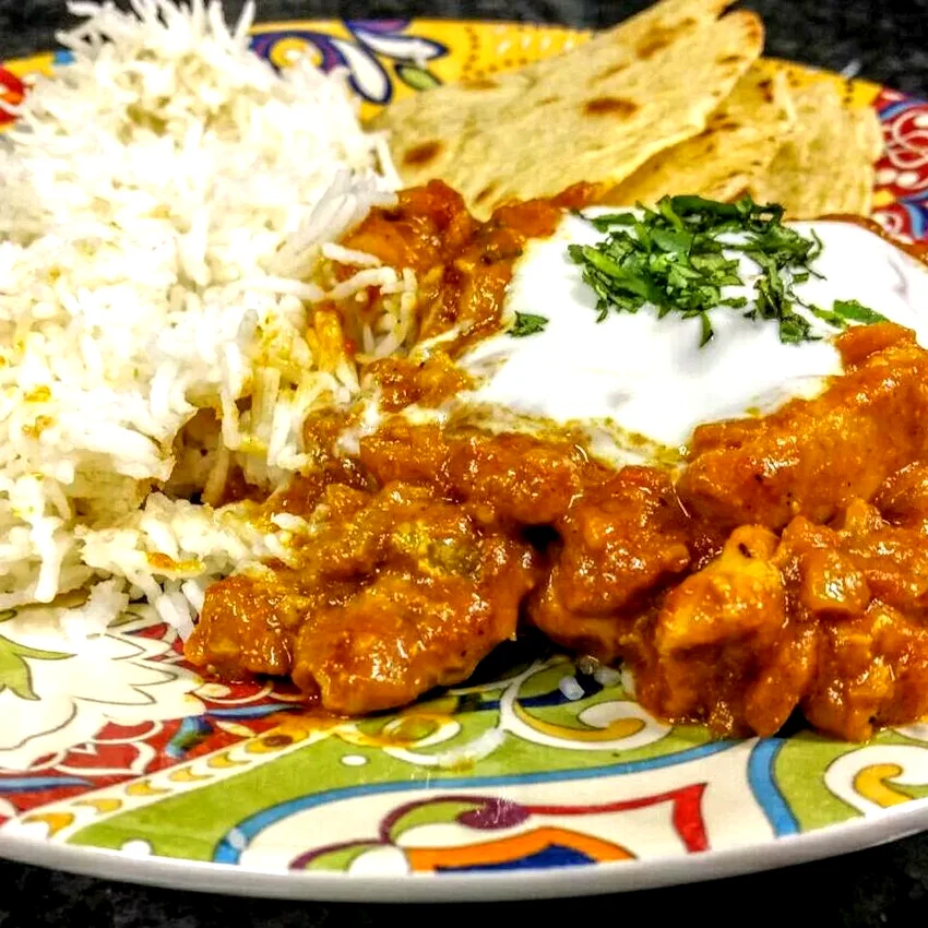 17 Plain Yogurt Recipes That Maximize Its Amazing Potential Indian Chicken Curry (Murgh Kari)