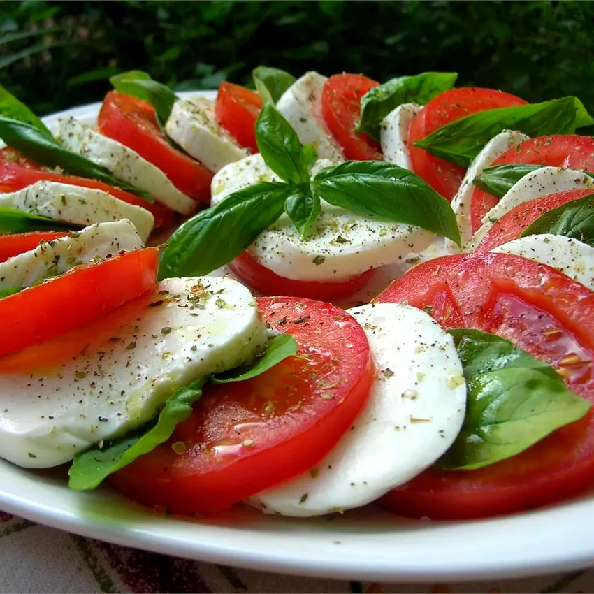 Best Mediterranean Diet Recipes for Healthy Living Insalata Caprese II