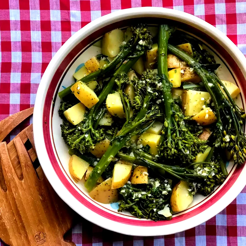 35 Creative Yukon Gold Potato Recipe Ideas Instant Pot Broccolini and Potato Salad