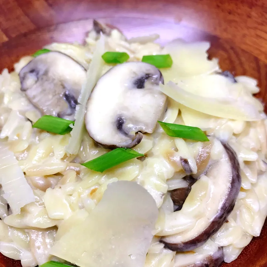 30 Dishes for Rich Mushroom Lovers Instant Pot® Creamy Mushroom Orzotto