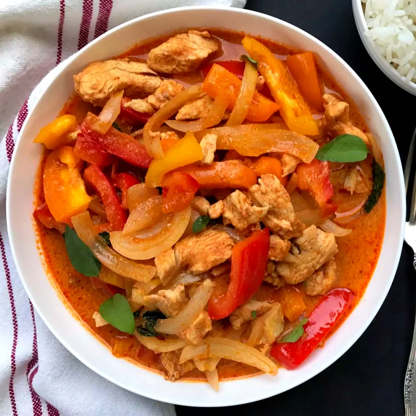 Top 25 Pressure Cooker Chicken Dishes for Easy Meals Instant Pot Red Thai Curry Chicken