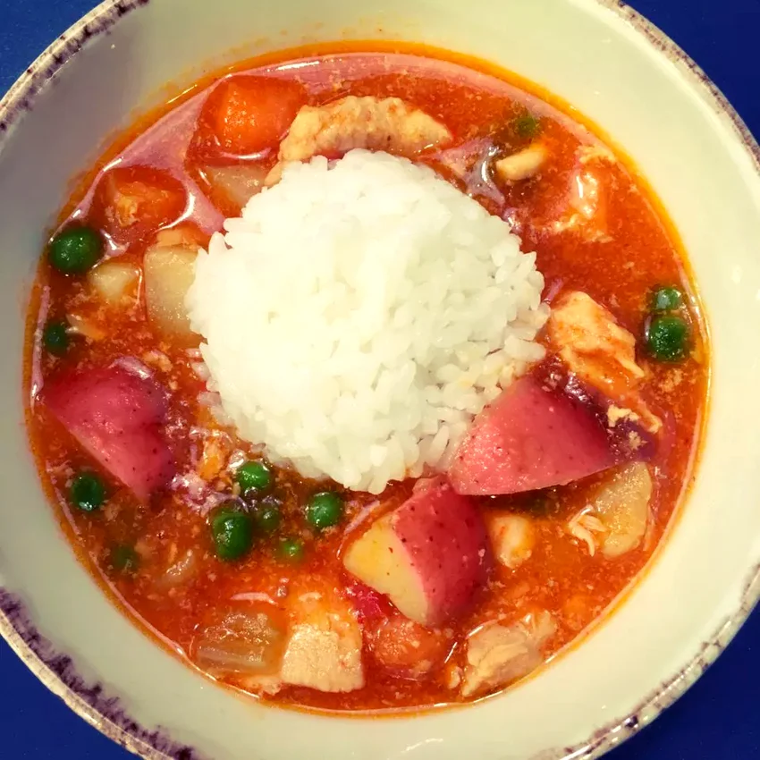 Top 25 Pressure Cooker Chicken Dishes for Easy Meals Instant Pot Thai Red Curry with Chicken