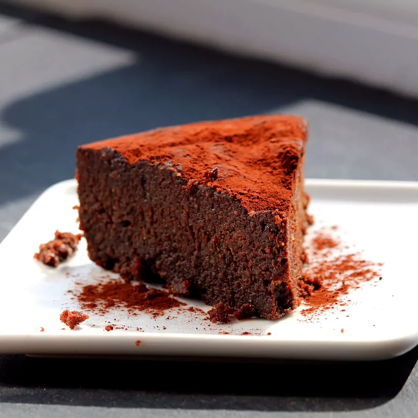 10 Amazing Desserts You Can Create in Your Instant Pot Instant Pot® Torta Caprese (Italian Flourless Chocolate-Almond Cake)